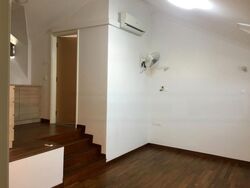 King's Road (D10), Terrace #470258721